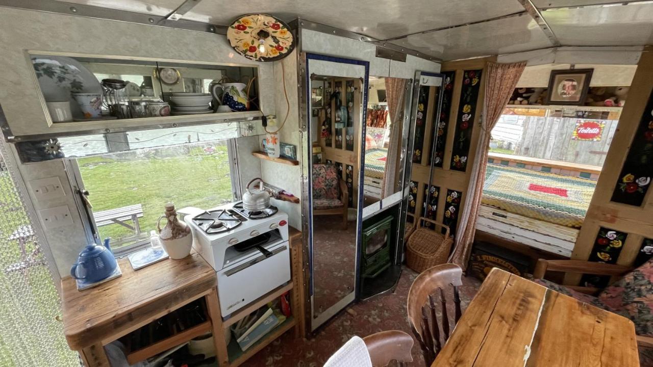 2 X Double Bed Glamping Wagon At Dalby Forest Scarborough Bagian luar foto