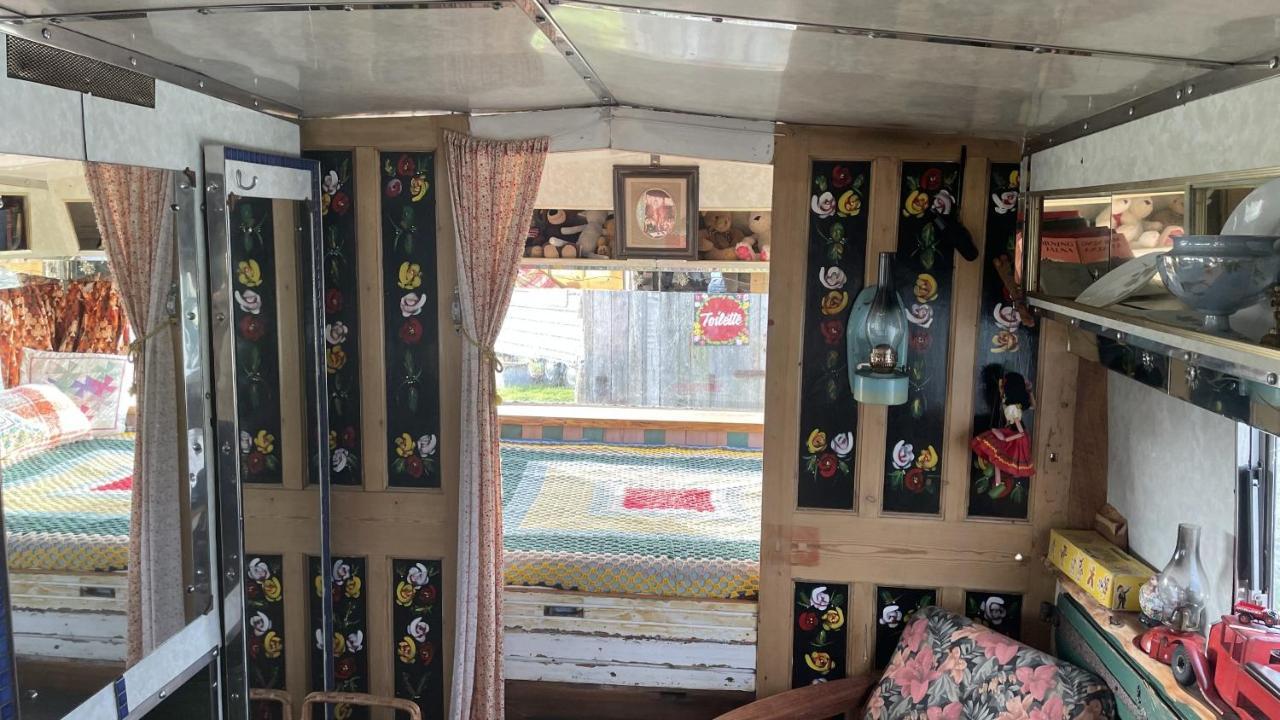 2 X Double Bed Glamping Wagon At Dalby Forest Scarborough Bagian luar foto
